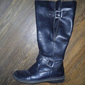 B-O-C Black boots size womens 6 (Open to lower pricing)